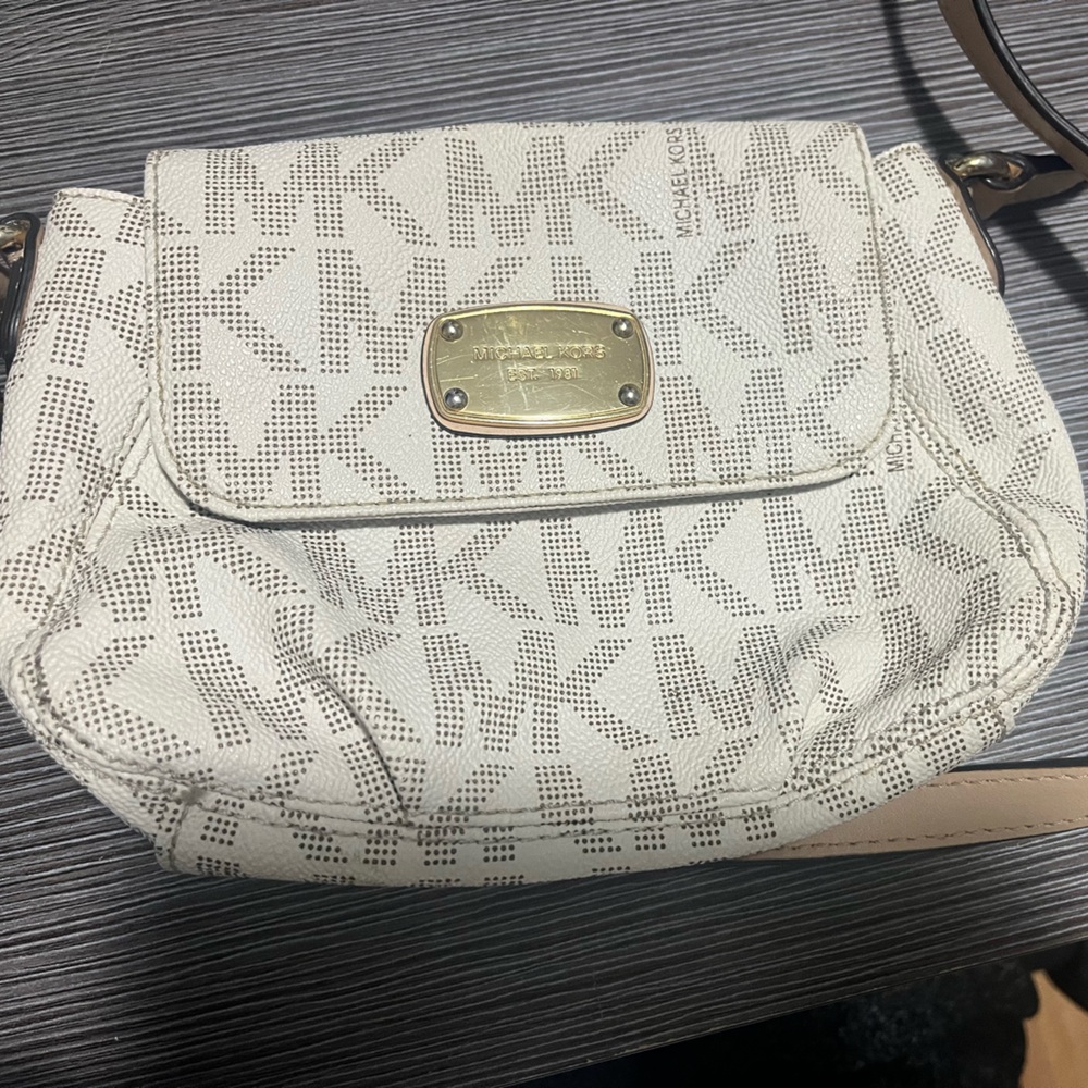 Michael Kors Small Crossbody